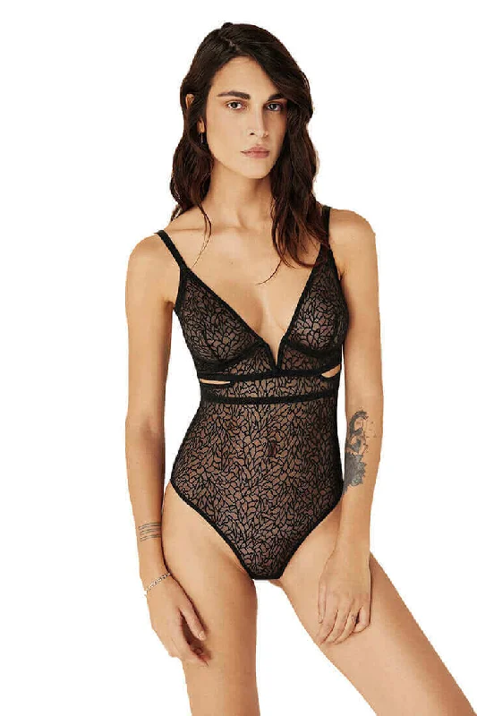 Button - Front Bodysuits with a Classic and Timeless AppealElse Zoe Cut Out Bodysuit
