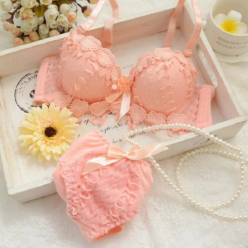 minimizer underwire bras for more controlJapanese lingerie set thin embroidery push up bra set sexy lace underwear set Floral bras for women bra and panty set bh minimizer underwire bras for more controlJapanese lingerie set thin embroidery push up bra set sexy lace underwear set Floral bras for women bra and panty set bh