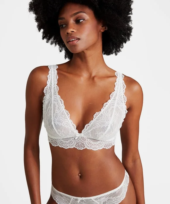 Balconette bras with a stylish and flattering design Aubade Dance of the Senses Bralette in Opal Balconette bras with a stylish and flattering design Aubade Dance of the Senses Bralette in Opal