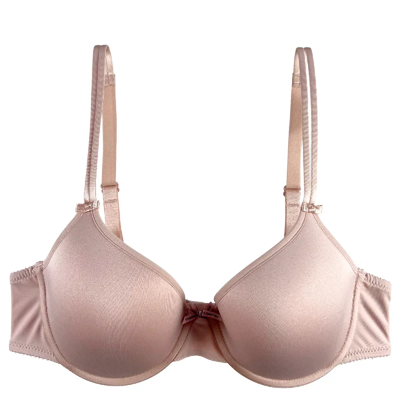 Bra with a plus - size underwire for enhanced support Chantelle Basic Invisible Smooth Custom Fit Bra Bra with a plus - size underwire for enhanced support Chantelle Basic Invisible Smooth Custom Fit Bra