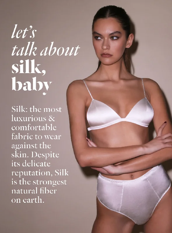 Bra with a lace - trim for an elegant and delicate touch Content Block-Silk PLP 1 Bra with a lace - trim for an elegant and delicate touch Content Block-Silk PLP 1