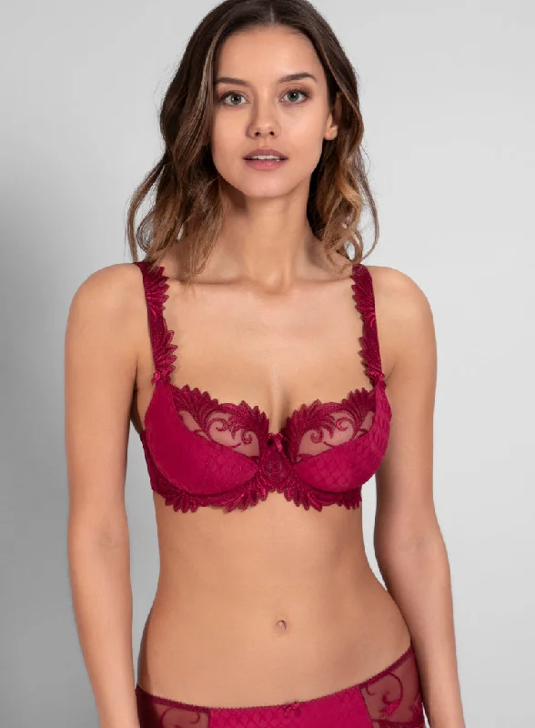 Bra with a smooth fabric for a sleek and comfortable feel​ Empreinte Thalia Microfibre Low Neck Bra in Sangria