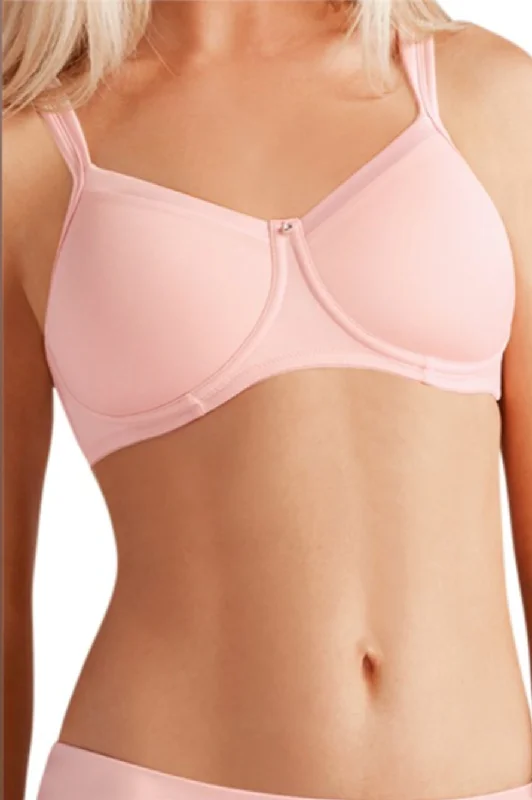 Bra with a matte finish for a more subdued appearance Lara Satin Padded Wire-Free Bra Light Rose #44220 Bra with a matte finish for a more subdued appearance Lara Satin Padded Wire-Free Bra Light Rose #44220