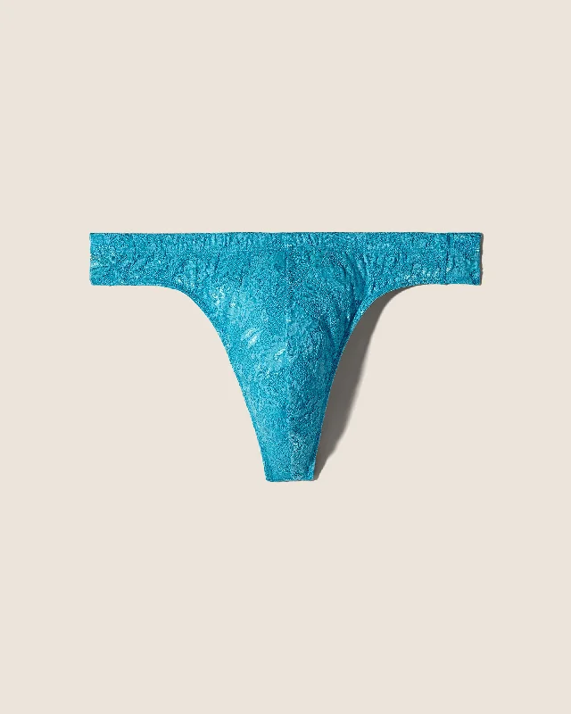 Balconette bras with a stylish and flattering design​ Classic G-String