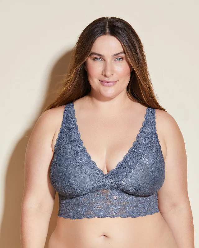 Plus - size bras designed for larger cup sizes and fuller figures​ Plungie Longline Bralette In Erweiterten Plus Sizes