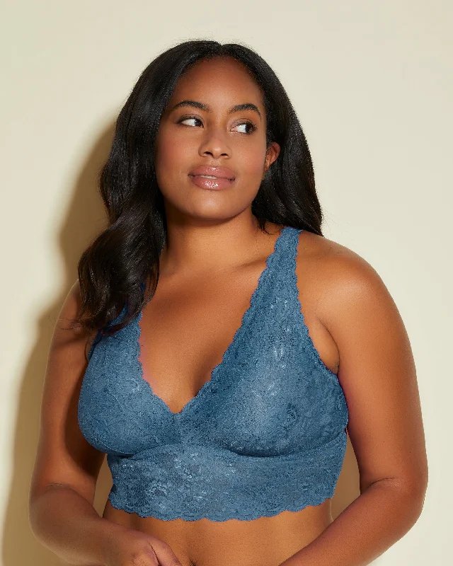Bra with a solid color for a classic and versatile option​ Plungie Longline Bralette In Erweiterten Plus Sizes