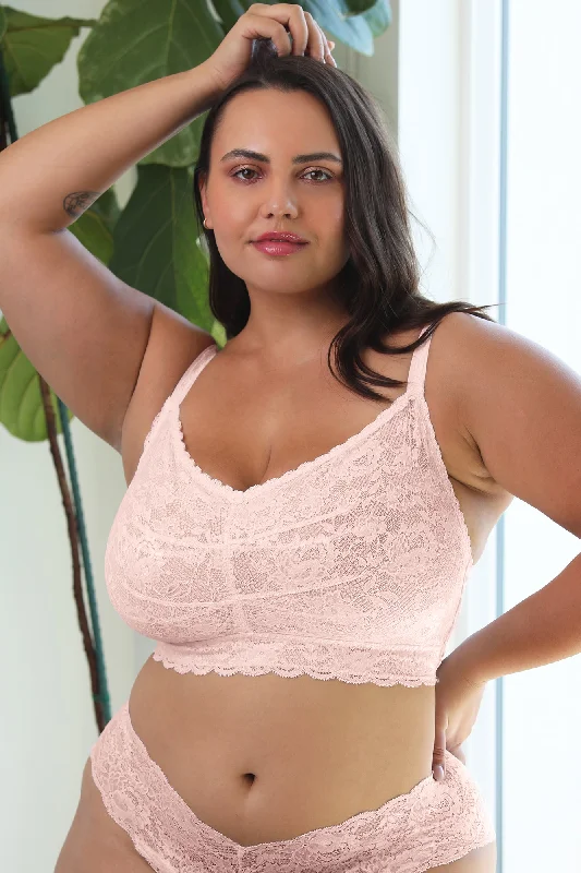 Back - closure bras with traditional hook - and - eye fastenings Ultra Curvy Bralette Sweetie Back - closure bras with traditional hook - and - eye fastenings Ultra Curvy Bralette Sweetie