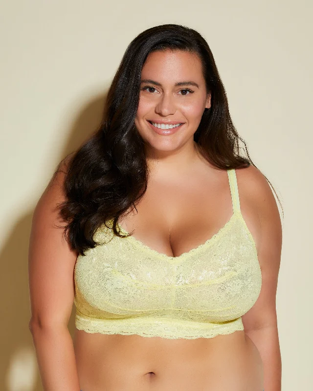 Bra with a plus - size seamless design for a smooth look​ Ultra Curvy Bralette Sweetie